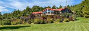 Stunning Secluded Richibucto River Waterfront Cottage with Unparallel Privacy